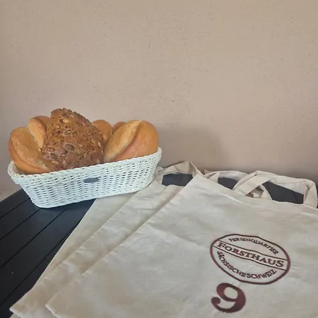 Ferienquartier- Forsthaus Lägenhet *